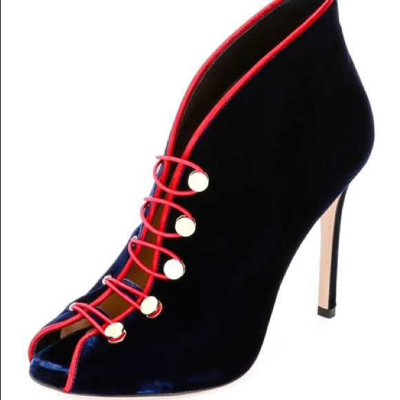 Gianvito Rossi Velvet Booties with Satin Piping - Picture 5 of 8